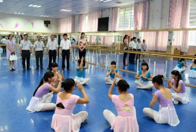 峨眉山幼师旅游学校幼师专业