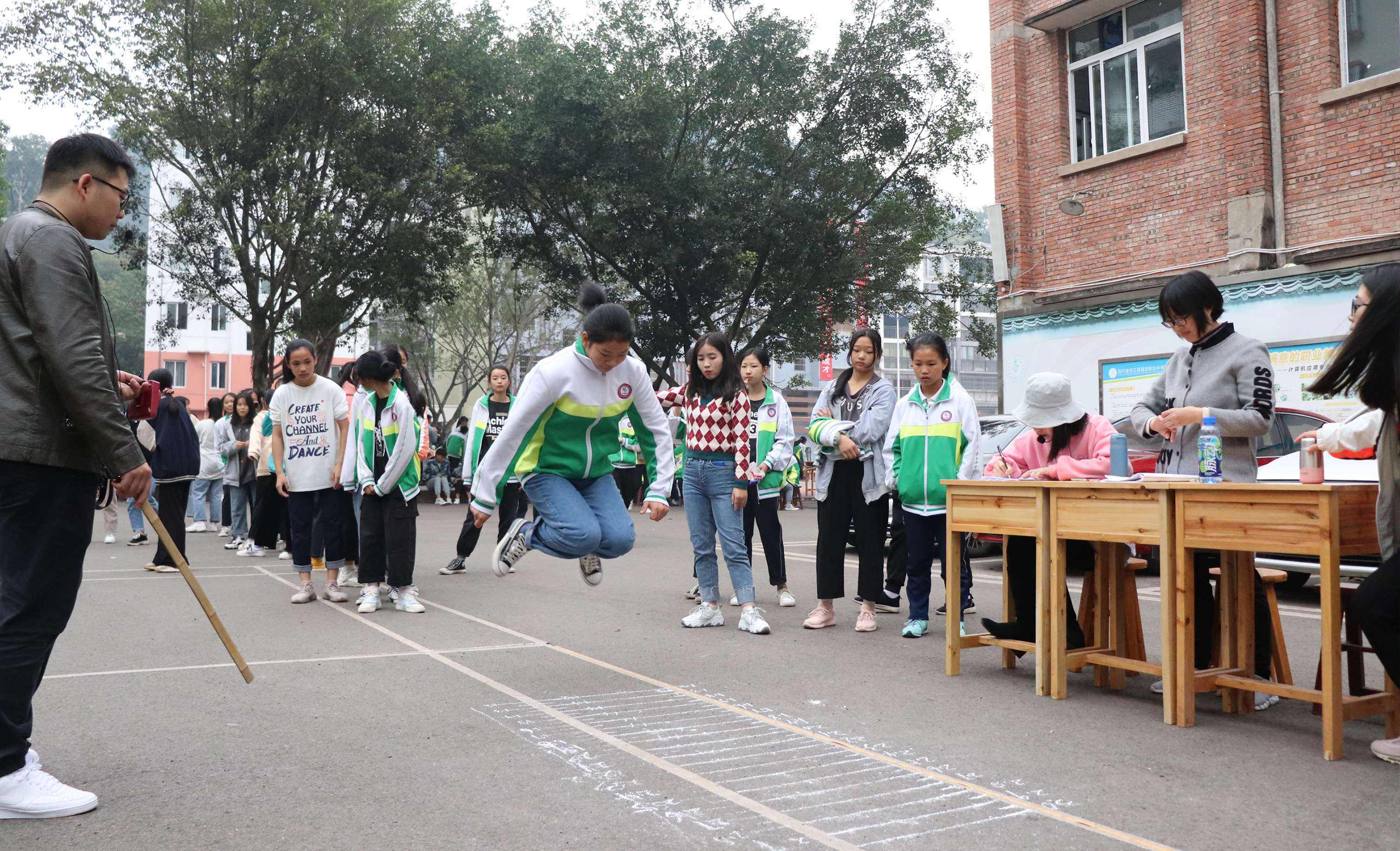 四川省合江县福宝职业中学校