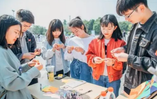 都江堰卫校是啥学校 学校开设哪些专业