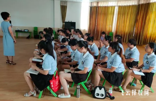 浅谈成都幼师学校排名榜