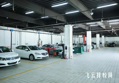 成都电子信息学校有哪些专业