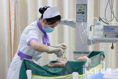 四川国盛技工学校助产专业介绍