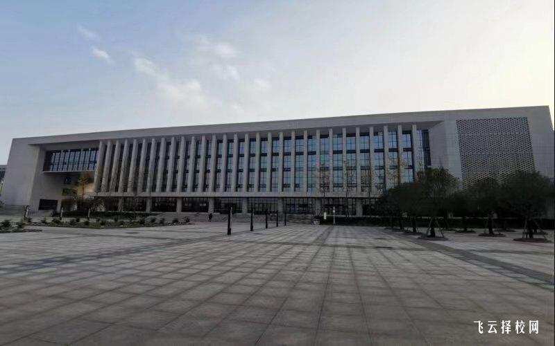 内江卫生与健康职业学院2024年单招考什么