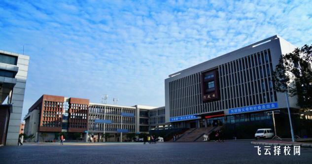 四川中医药高等专科学校2024单招是面试还是笔试