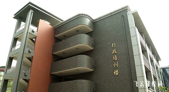 成都石化工业学校2024什么时候招生