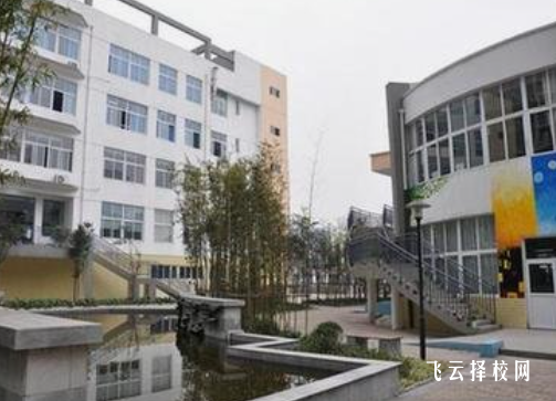 成都市青苏职业中专学校2024什么时候招生