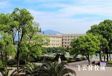 内江市东兴区宏昌职业技术学校2024报名条件