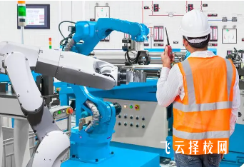 泸州市职业技术学校哪个专业前景好