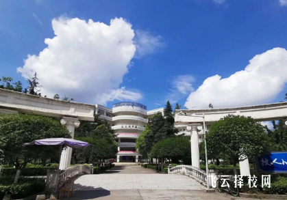 四川省水产学校在哪里怎么去