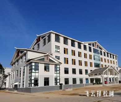 四川省孝泉师范学校在哪里怎么去