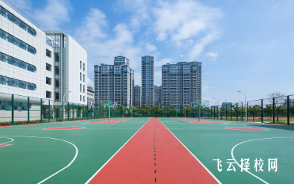 成都欧曼谛技工学校多少分可以读