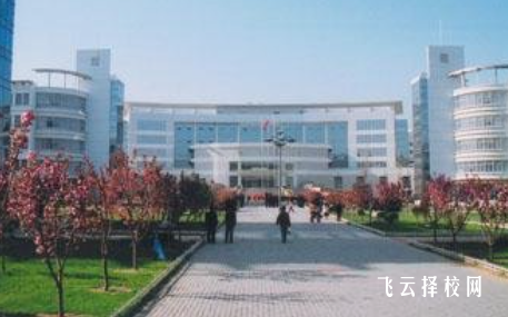 内江市高级技工学校是公办还是私立