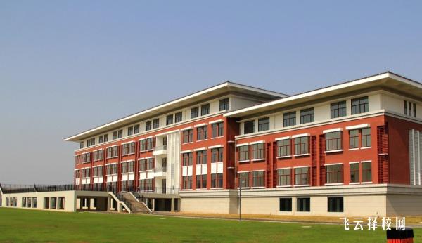 四川省商贸学校是职高还是技校