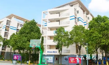 成都万通技工学校怎么样,中专招生条件是什么