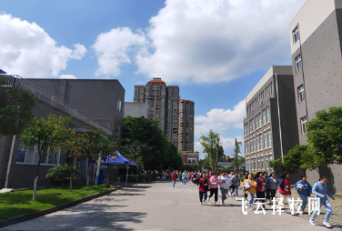 南溪职校在哪里,中专报名怎样联系