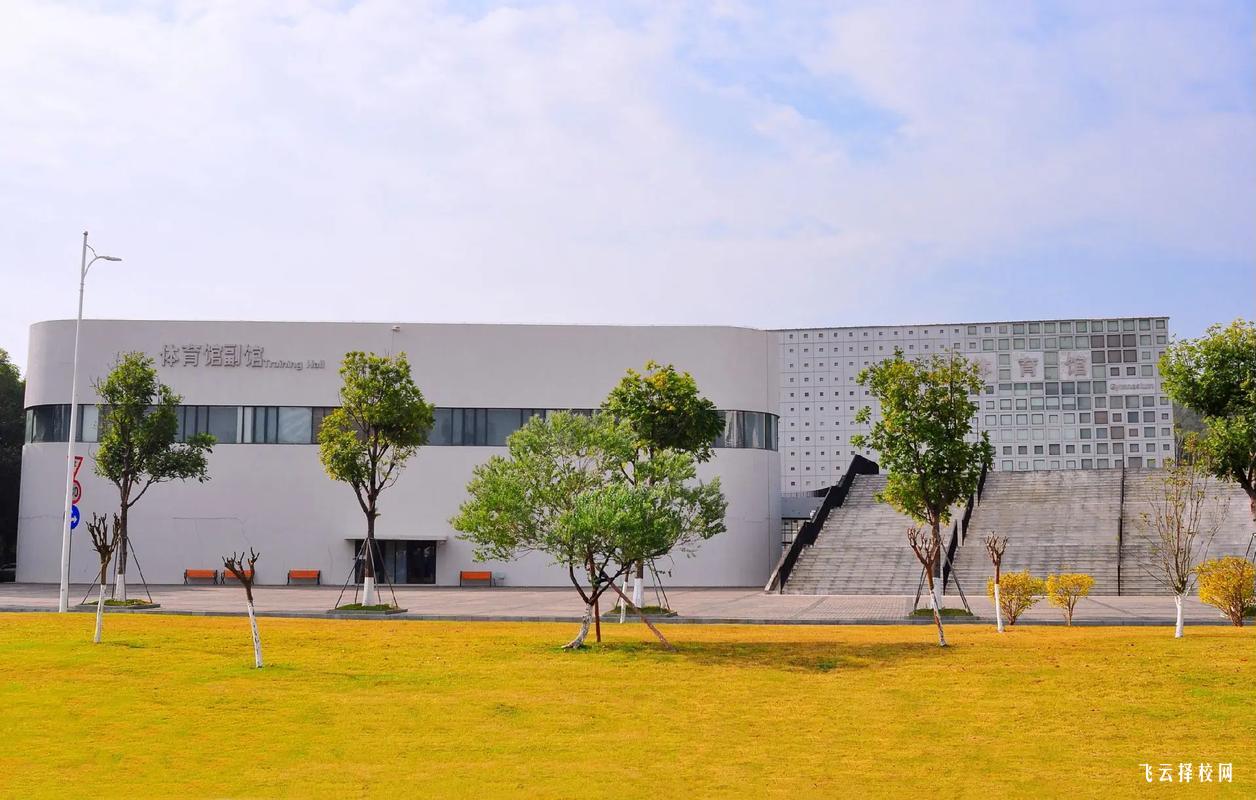 成都光华技工学校郫都校区