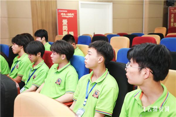 职高生如何提高社会适应力