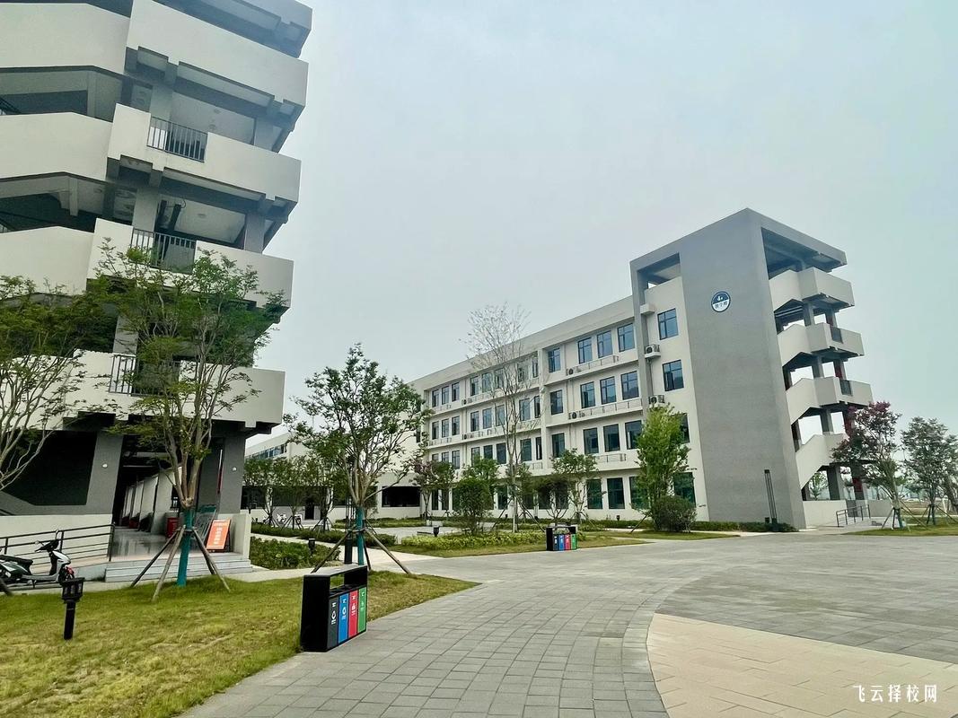 都江堰职中春季招生简章重点解读