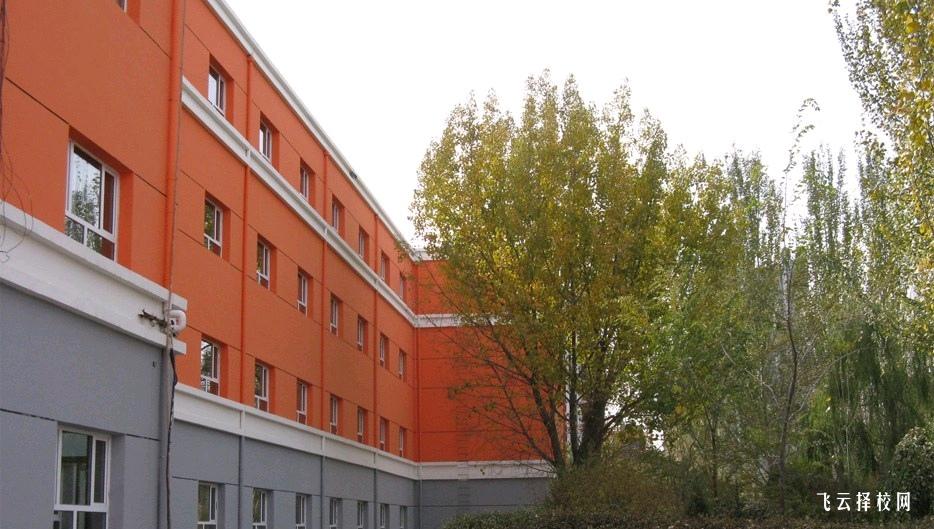 成都石化工业学校25年招生信息解读