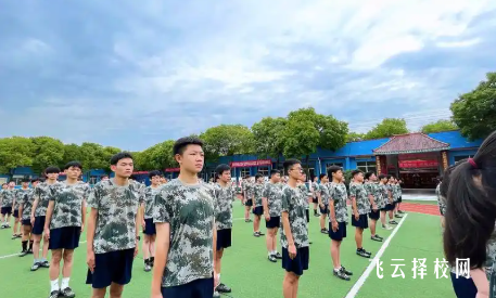 棠湖艺高管理严格吗初三家长择校必读