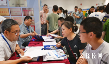中考志愿怎么填,普通家长必须掌握的3个择校技巧