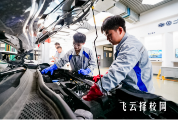 初三毕业上技校靠谱吗 资深HR揭秘三大黄金专业选择