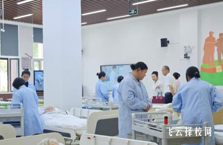 成都成医一附院护士学校实训条件如何？