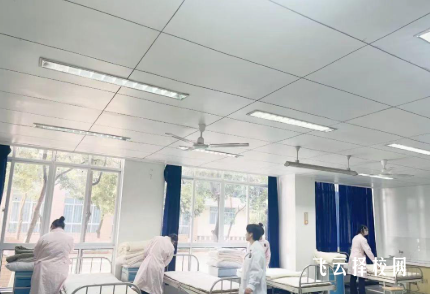 成都成医一附院护士学校学费标准及助学政策