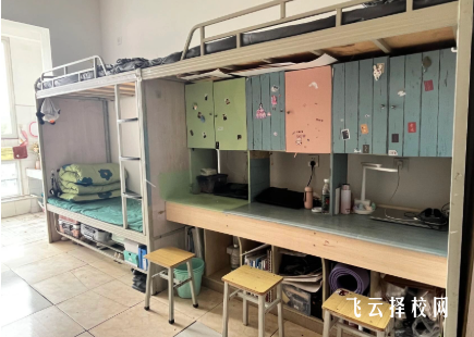 四川现代艺术学校校园环境实拍：宿舍食堂教学区全景展示