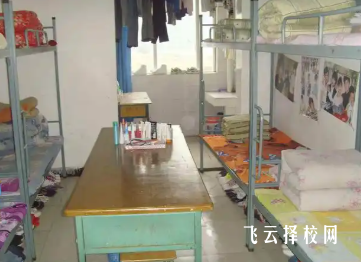 简阳市高级职业中学学费和住宿怎么样