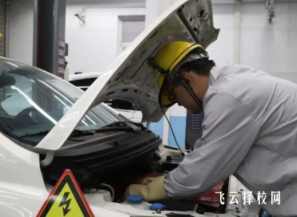 简阳市机电工程学校汽车维修专业学习内容与就业方向