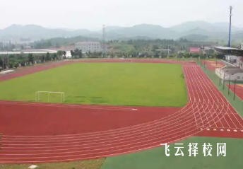 简阳育英文武职业技术学校军事化管理和就业推荐