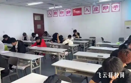 单招集训军事化管理利弊分析