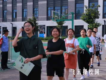 成都2025年中考录取线：普高线、职普融通公布