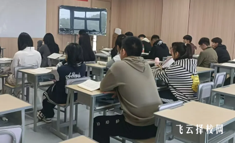 2025四川单招培训费用多少？