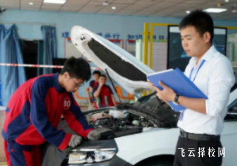 成都华商理工职业学校男生专业推荐?