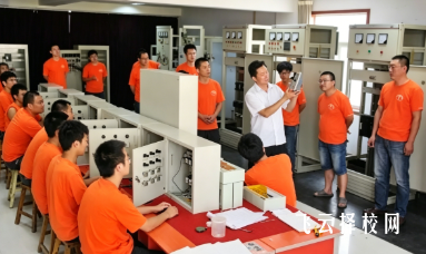 德阳市富民技校电子技术应用好找工作